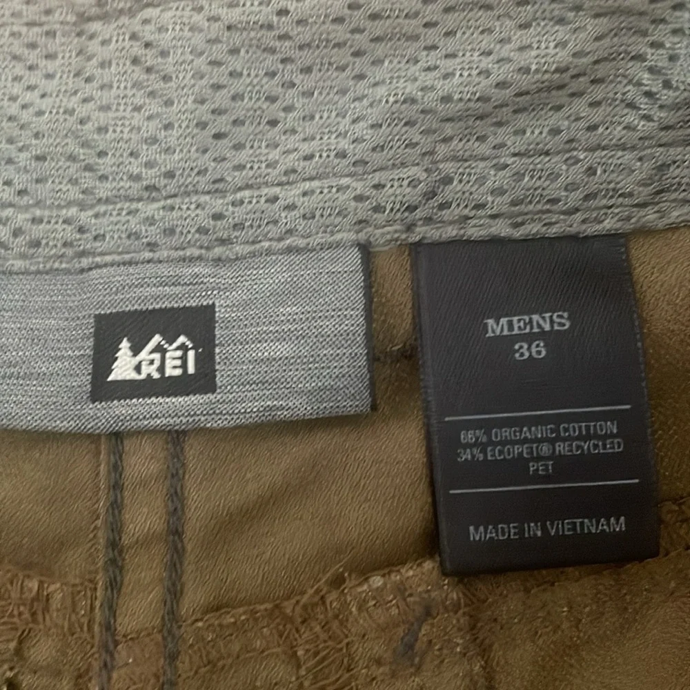 REI durable cargo